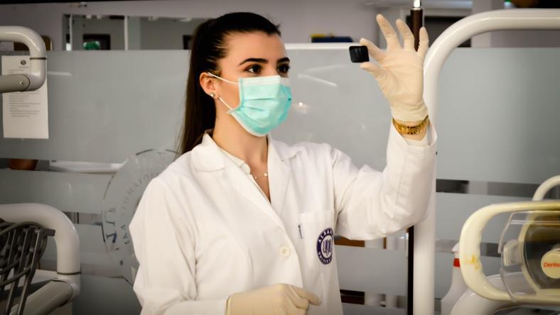 在14.8万新发HIV感染者背后:阻断不足与过度阻断